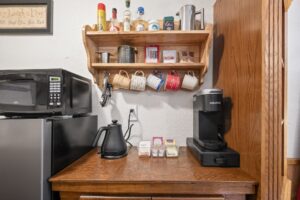 New Song Sanctuary - Creekside Cabin